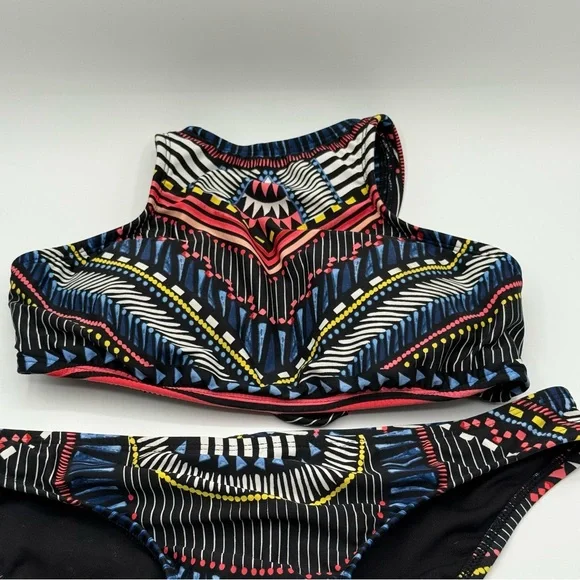 Bar III Black and Red Geometric Bikini Swimwear Size Small - Picture 12 of 13